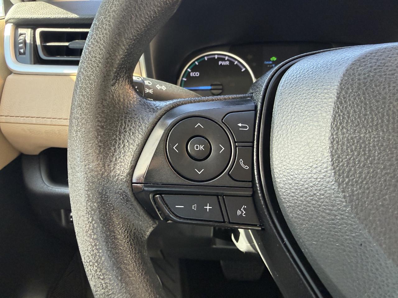 Toyota RAV4 Hybrid XLE AWD (Natl) 2022