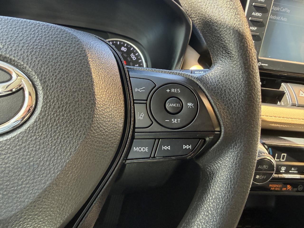 Toyota RAV4 Hybrid XLE AWD (Natl) 2022