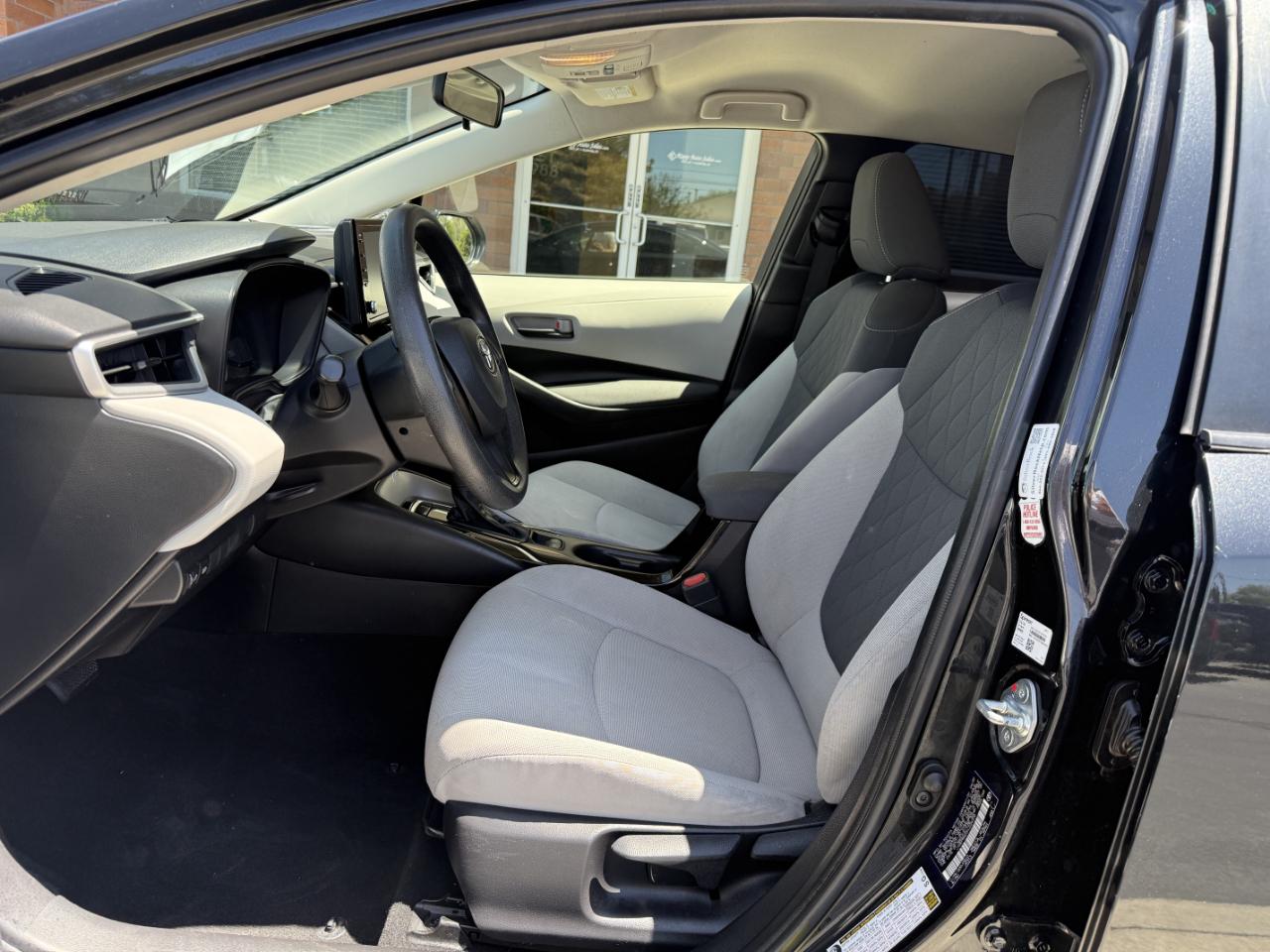 Toyota Corolla LE CVT (Natl) 2022