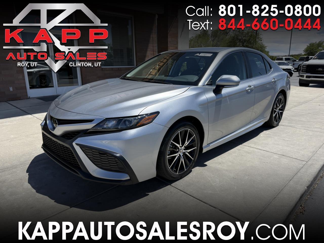 Toyota Camry SE Auto (Natl) 2024