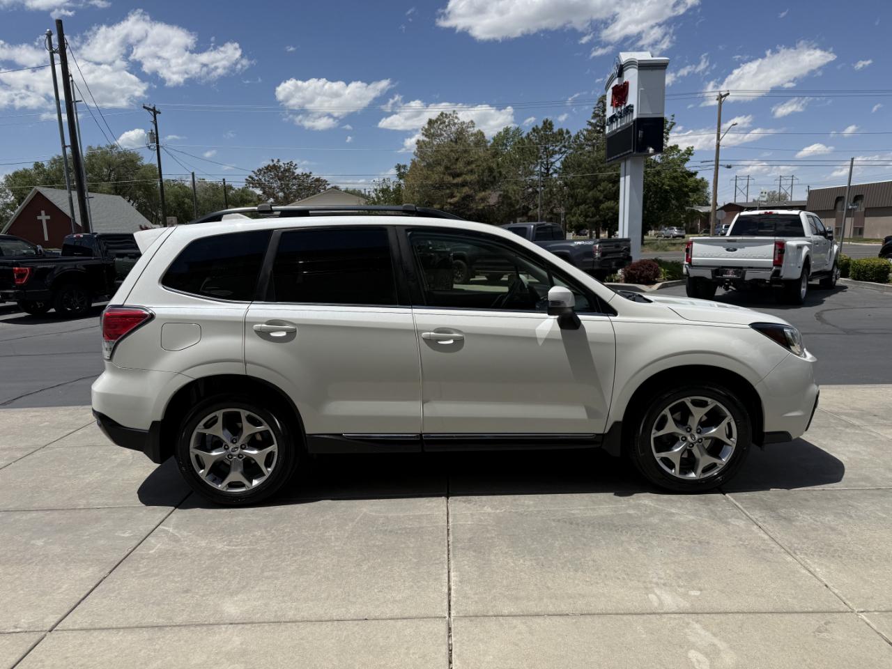 Subaru Forester 2.5i Touring CVT 2017