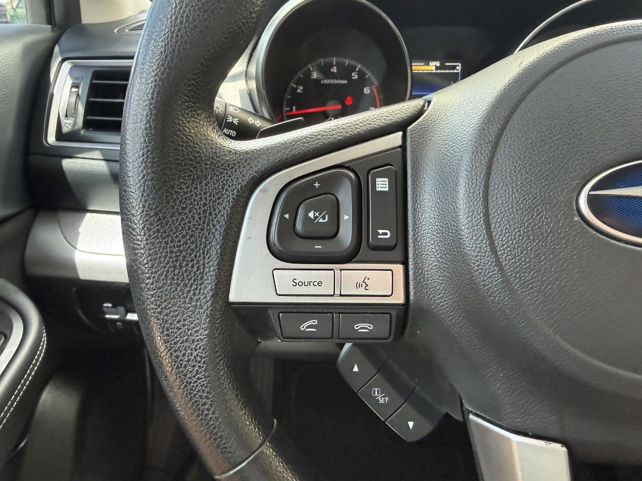 Subaru Legacy 4dr Sdn 2.5i 2015