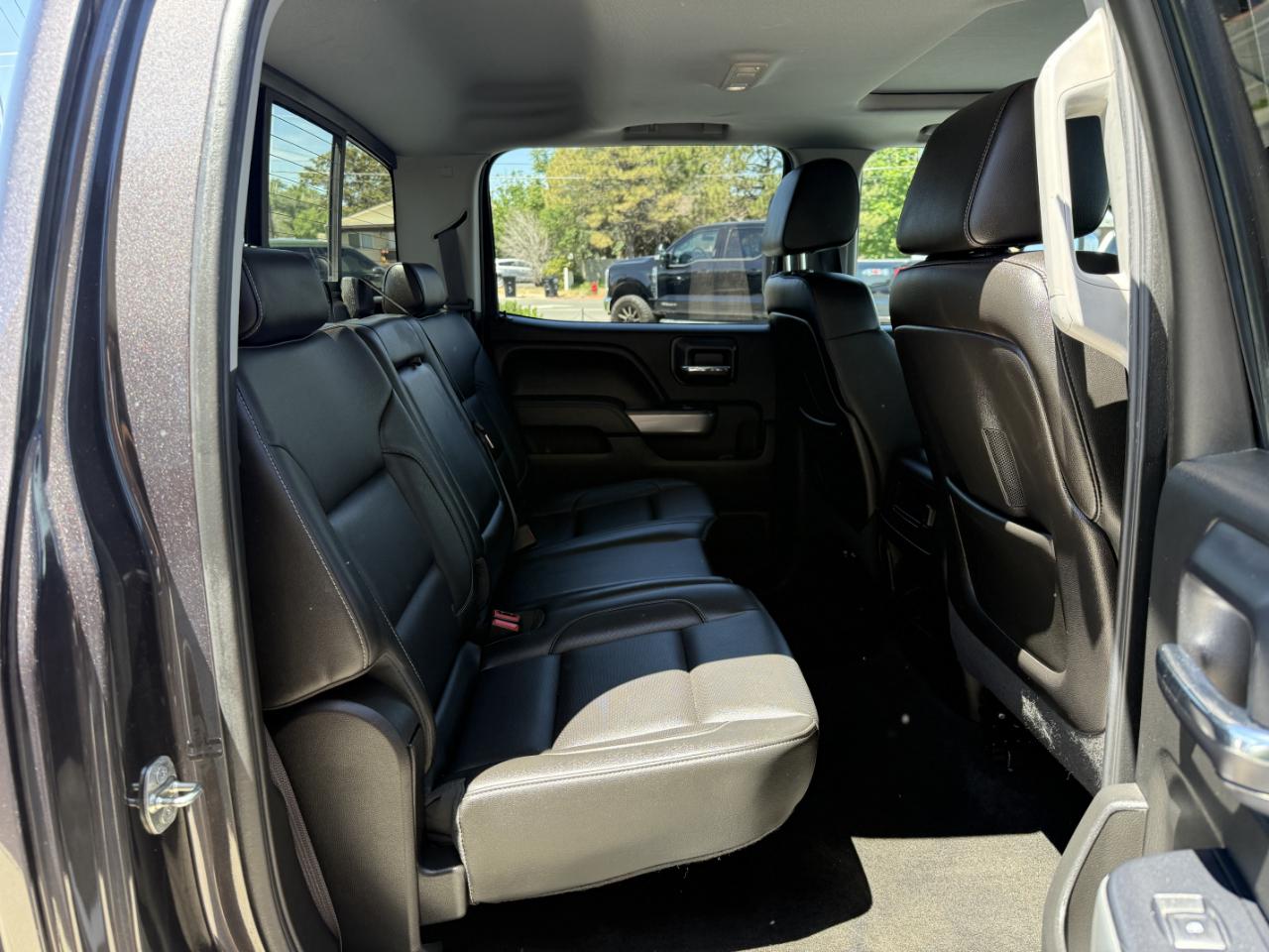 Chevrolet Silverado 3500HD Built After Aug 14 4WD Crew Cab 153.7" LTZ 2015
