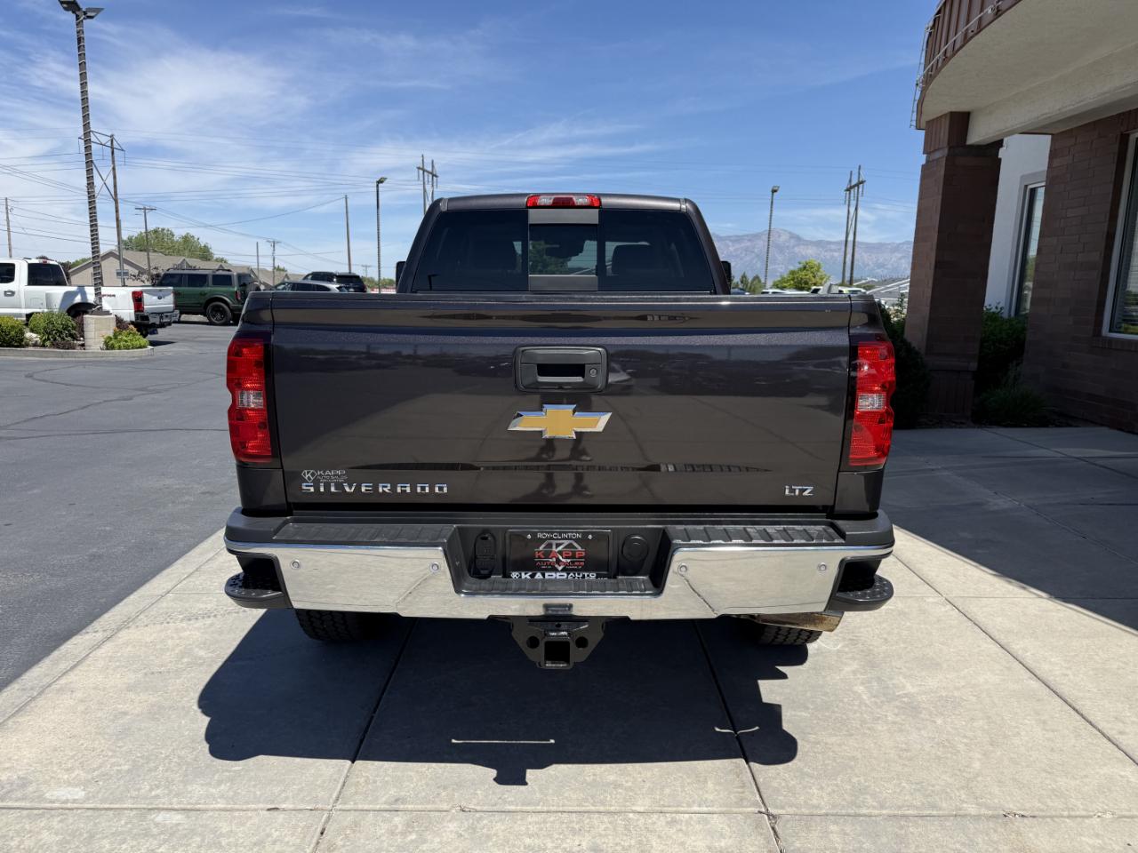 Chevrolet Silverado 3500HD Built After Aug 14 4WD Crew Cab 153.7" LTZ 2015