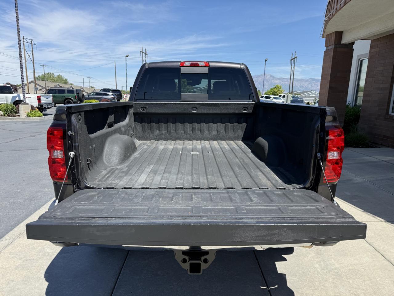 Chevrolet Silverado 3500HD Built After Aug 14 4WD Crew Cab 153.7" LTZ 2015