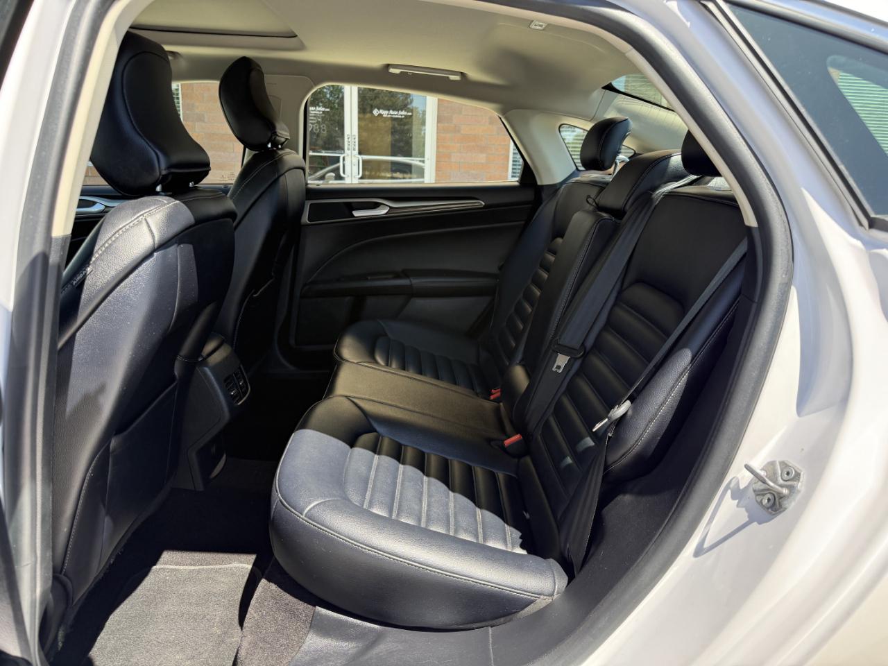 Ford Fusion SEL FWD 2019