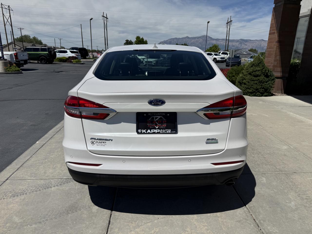 Ford Fusion SEL FWD 2019