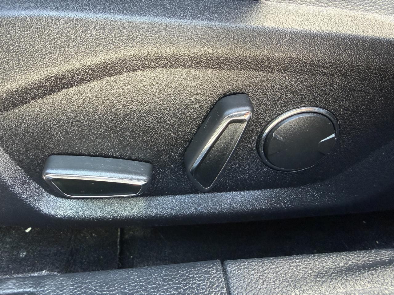 Ford Fusion SEL FWD 2019