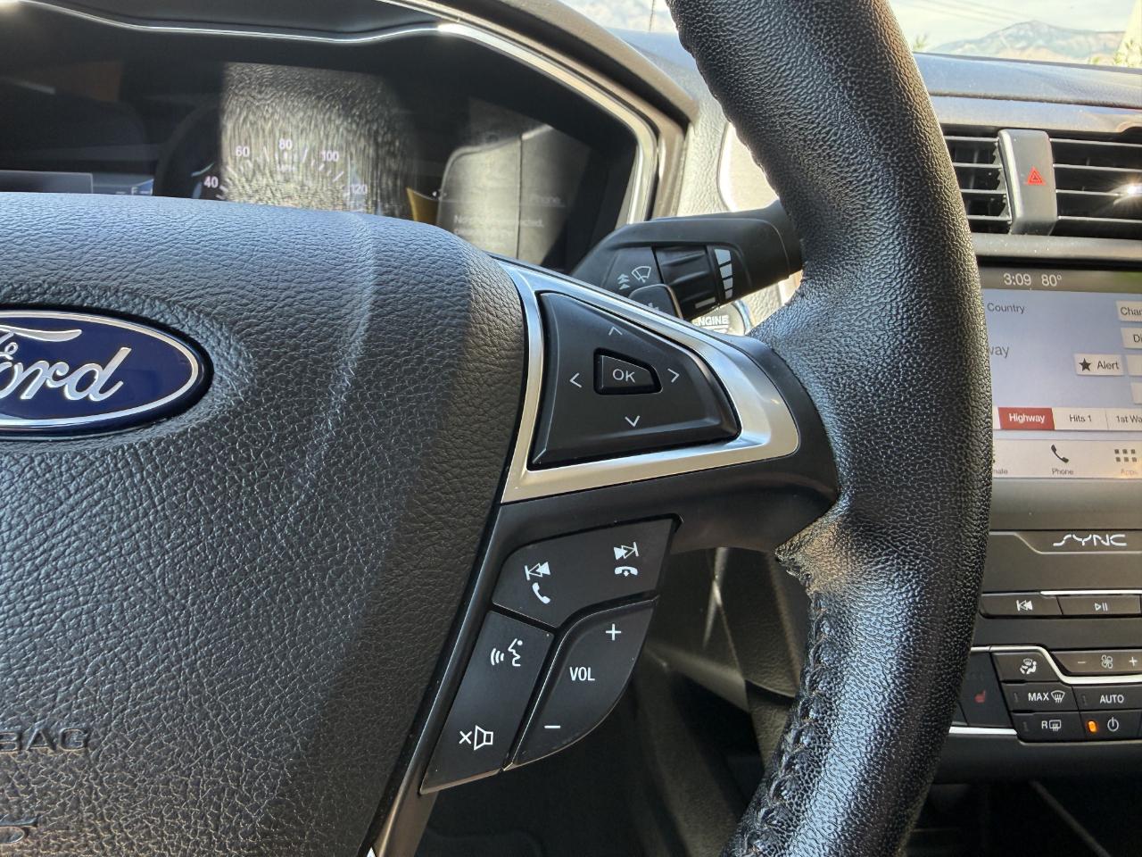 Ford Fusion SEL FWD 2019