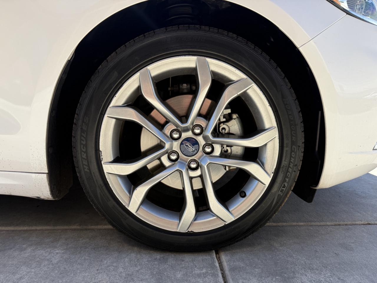 Ford Fusion SEL FWD 2019