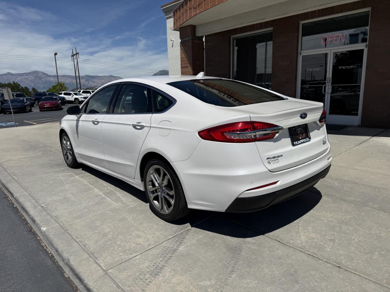 Ford Fusion SEL FWD 2019