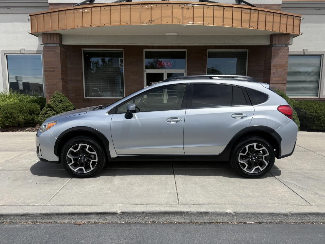 Subaru Crosstrek 2.0i Premium CVT 2017