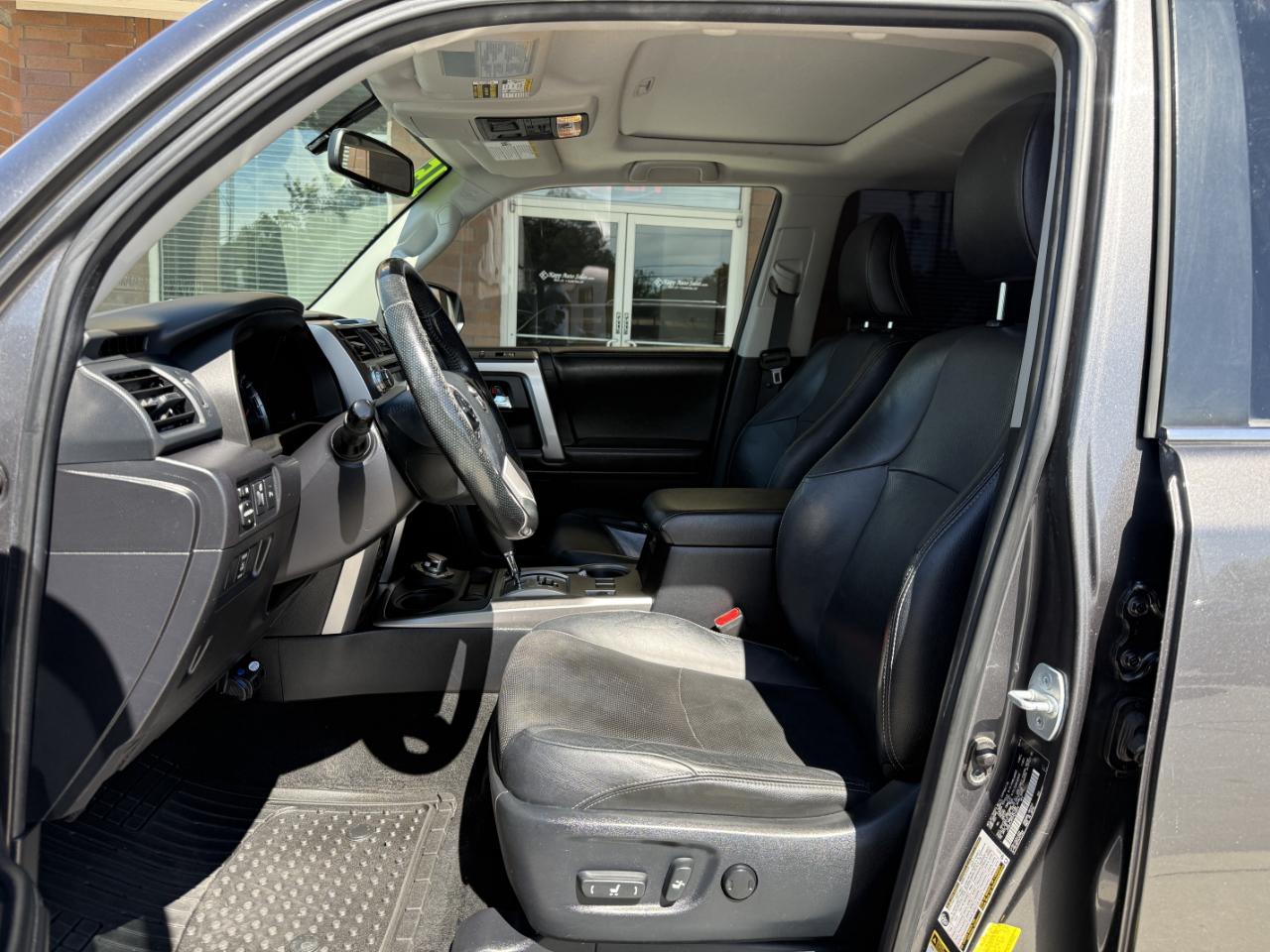 Toyota 4Runner 4WD 4dr V6 Limited (Natl) 2015