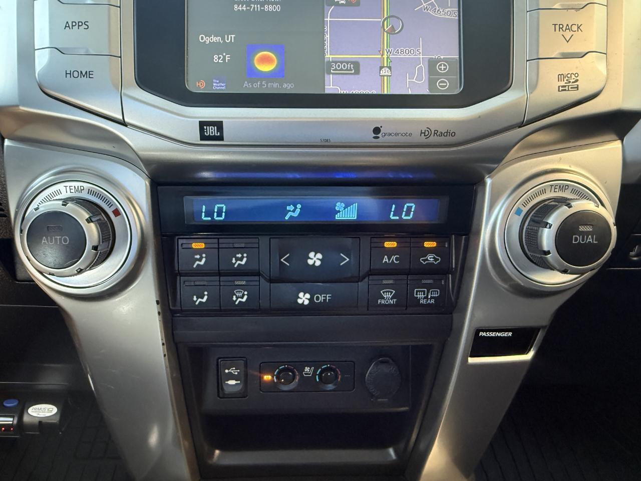 Toyota 4Runner 4WD 4dr V6 Limited (Natl) 2015
