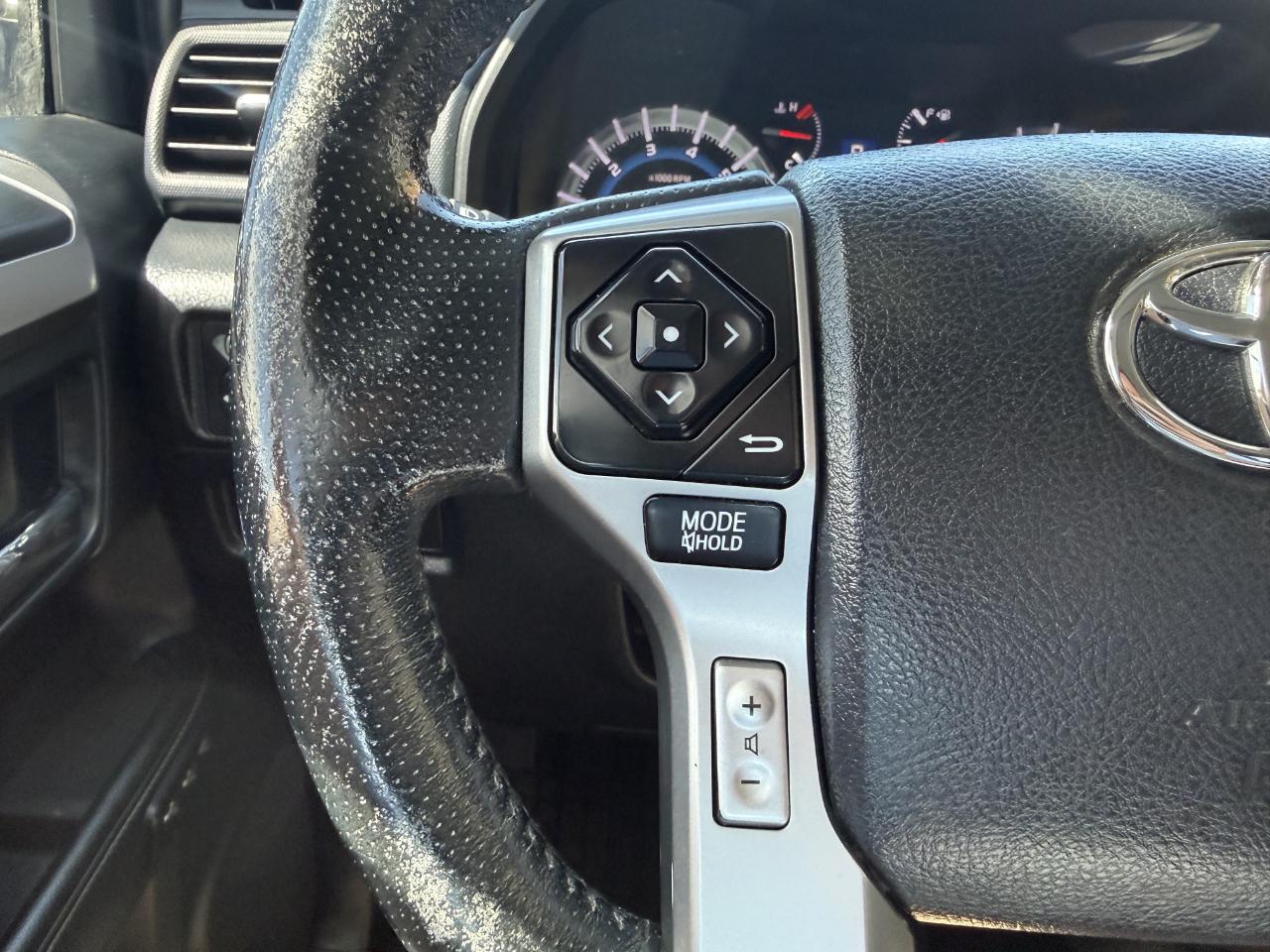 Toyota 4Runner 4WD 4dr V6 Limited (Natl) 2015