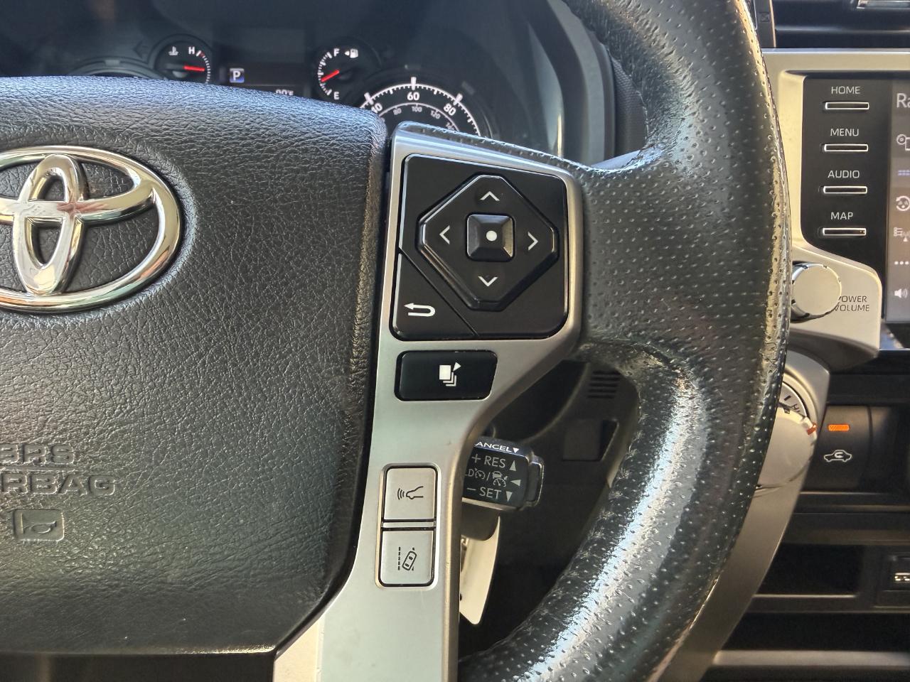 Toyota 4Runner SR5 4WD (Natl) 2021