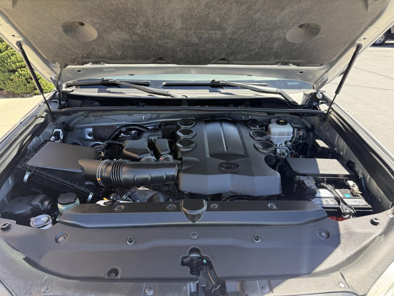 Toyota 4Runner SR5 4WD (Natl) 2021