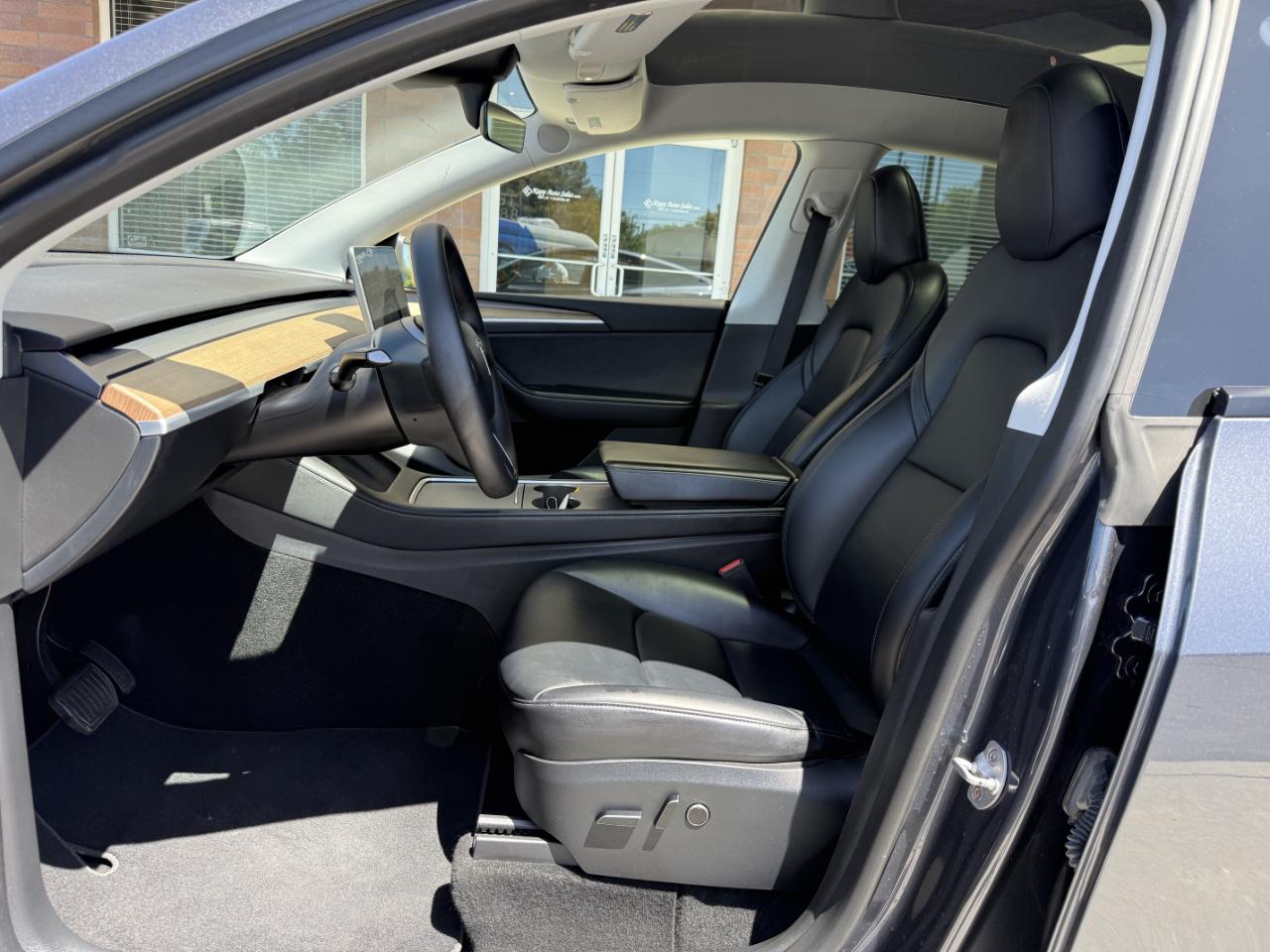 Tesla Model Y Long Range AWD 2023