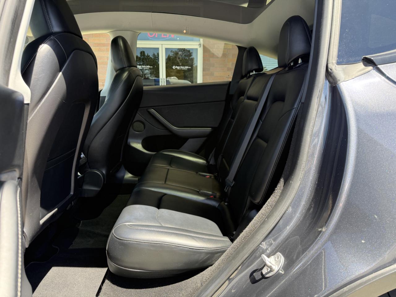 Tesla Model Y Long Range AWD 2023