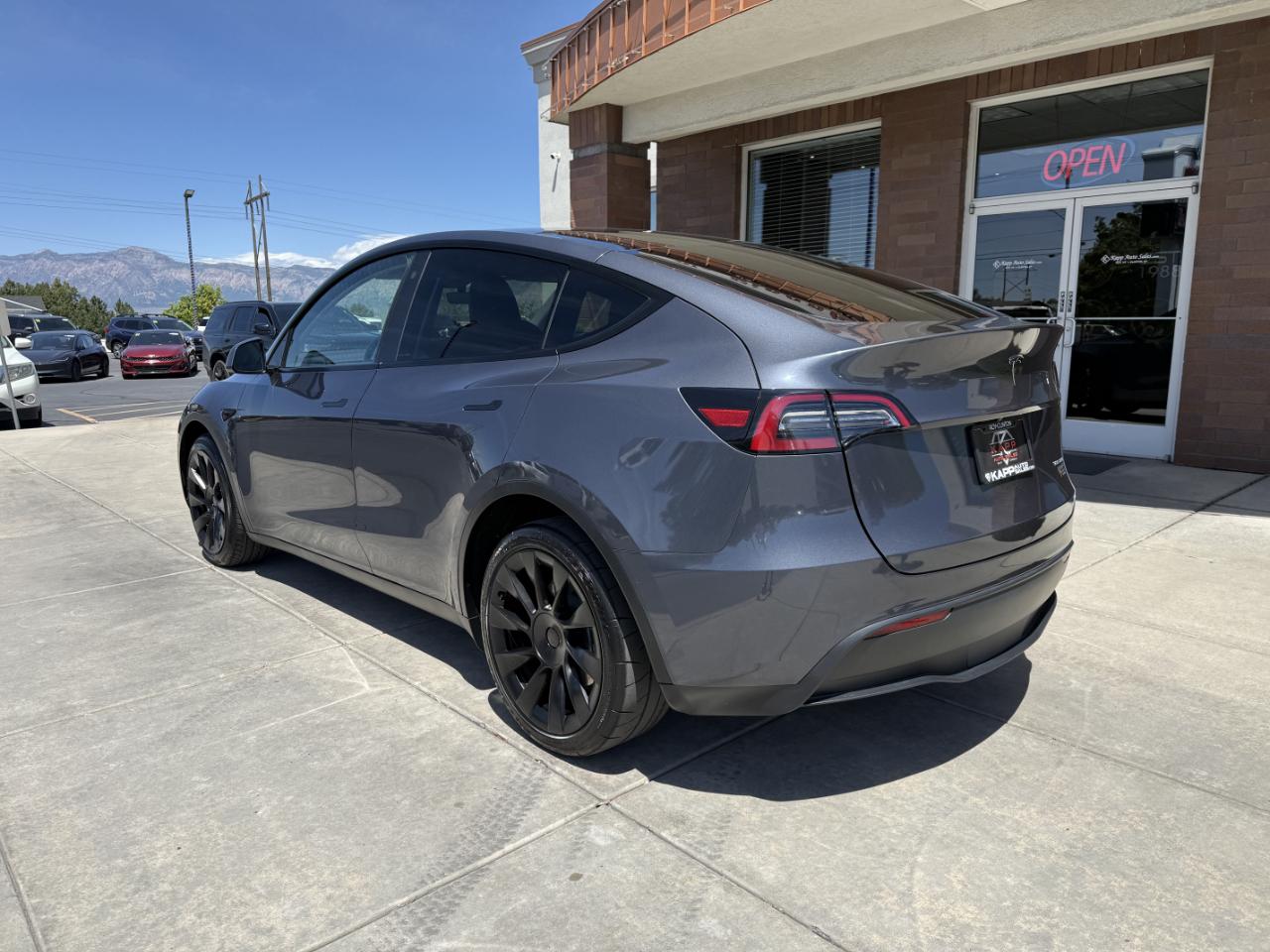 Tesla Model Y Long Range AWD 2023