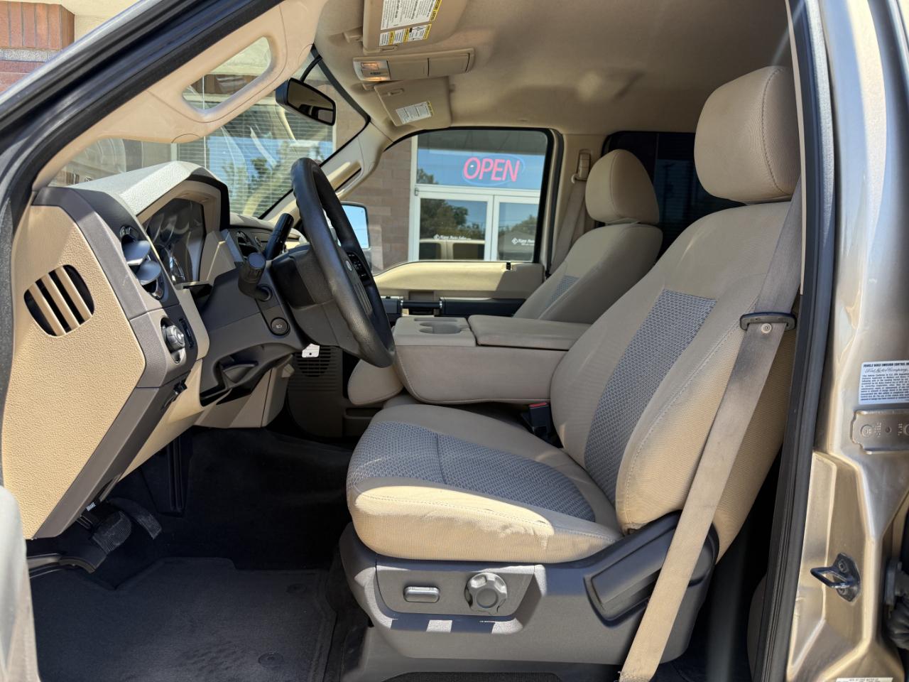 Ford Super Duty F-350 SRW 4WD Crew Cab 156" XLT 2011