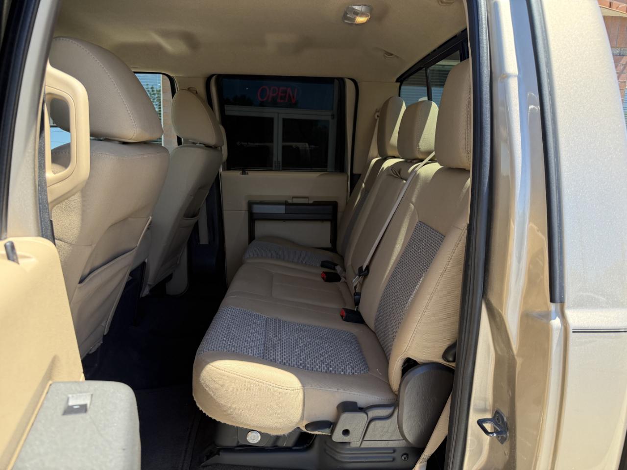 Ford Super Duty F-350 SRW 4WD Crew Cab 156" XLT 2011