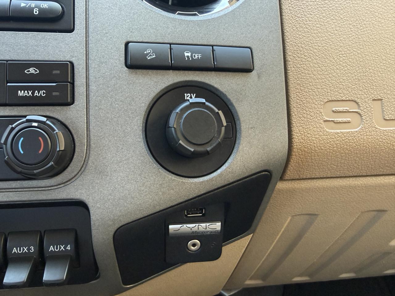 Ford Super Duty F-350 SRW 4WD Crew Cab 156" XLT 2011