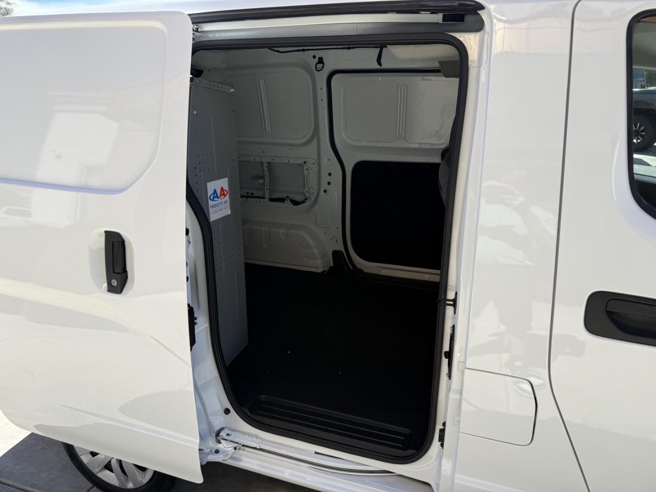 Nissan NV200 Compact Cargo I4 SV 2021