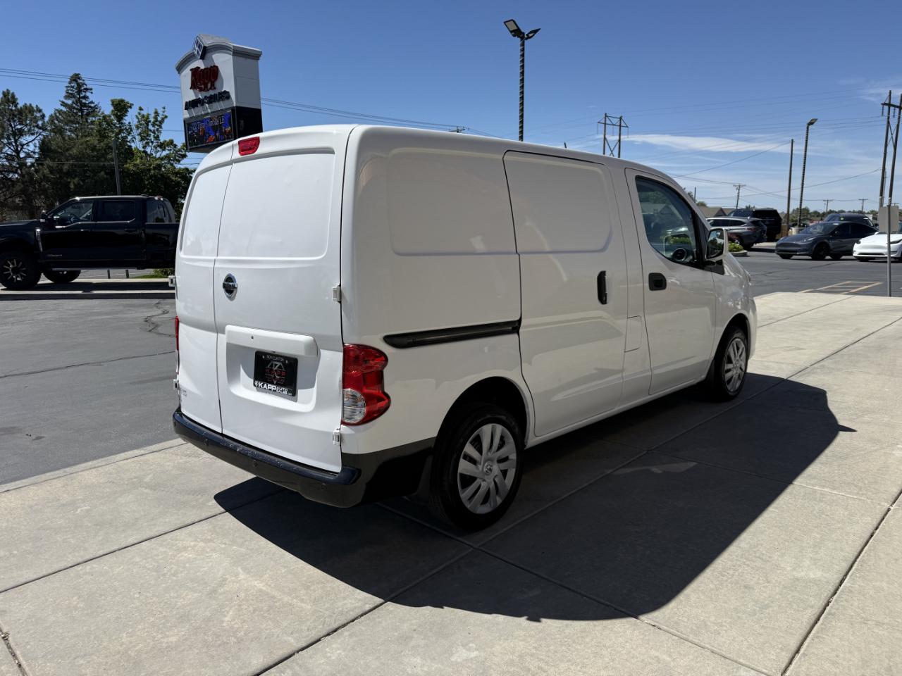 Nissan NV200 Compact Cargo I4 SV 2021