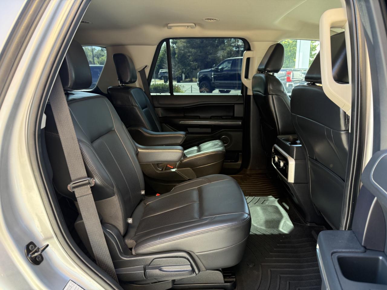 Ford Expedition XLT 4x4 2023