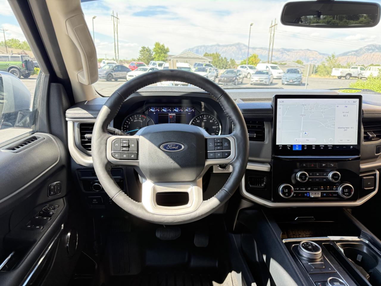 Ford Expedition XLT 4x4 2023