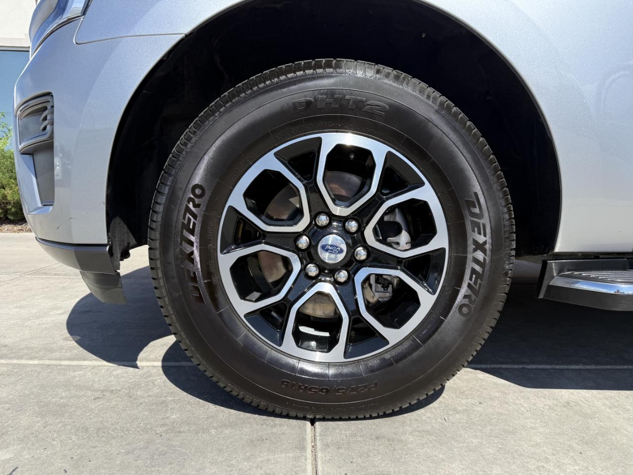 Ford Expedition XLT 4x4 2023