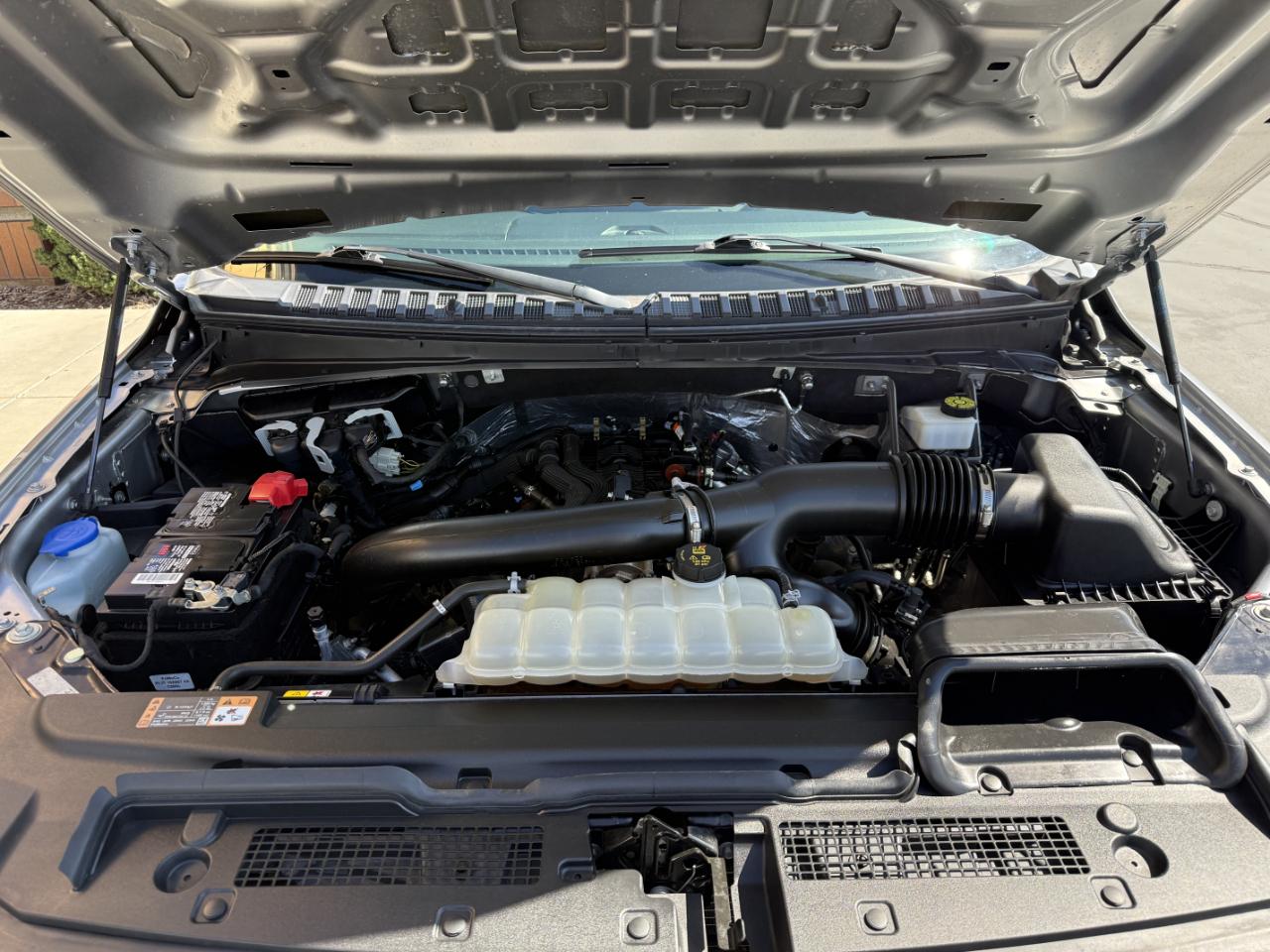 Ford Expedition XLT 4x4 2023