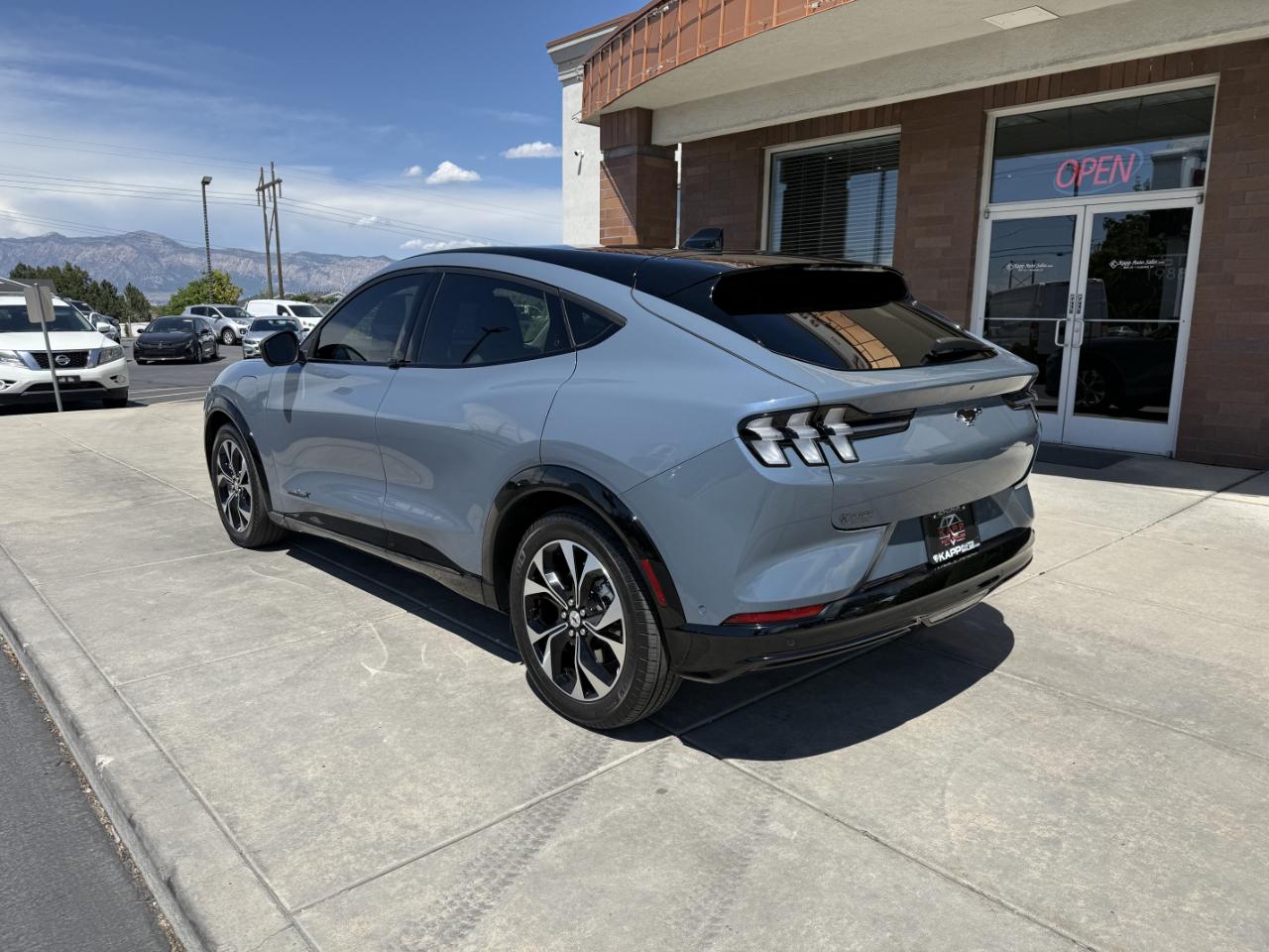 Ford Mustang Mach-E Premium AWD 2023