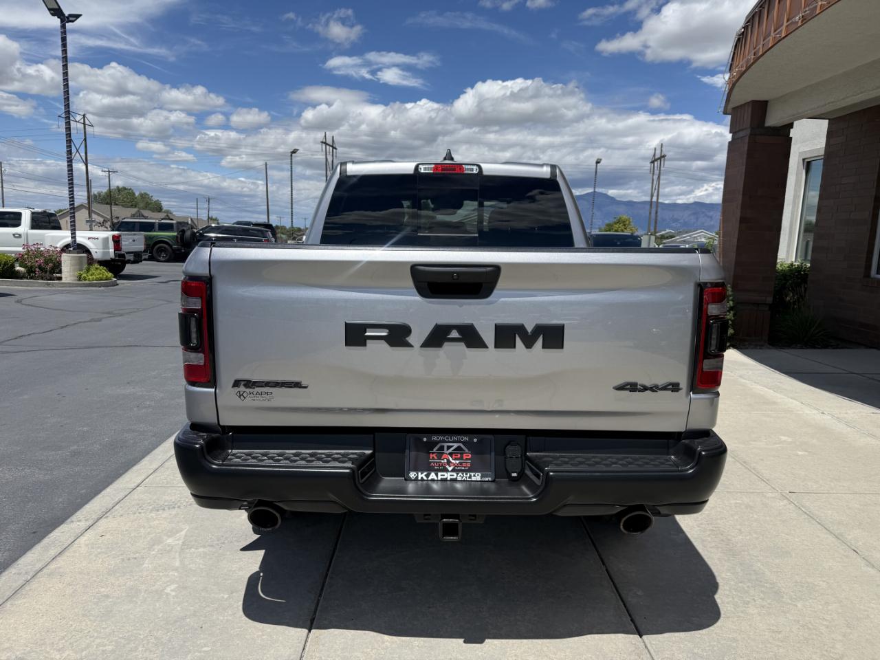 RAM 1500 Rebel 4x4 Crew Cab 5'7" Box 2022