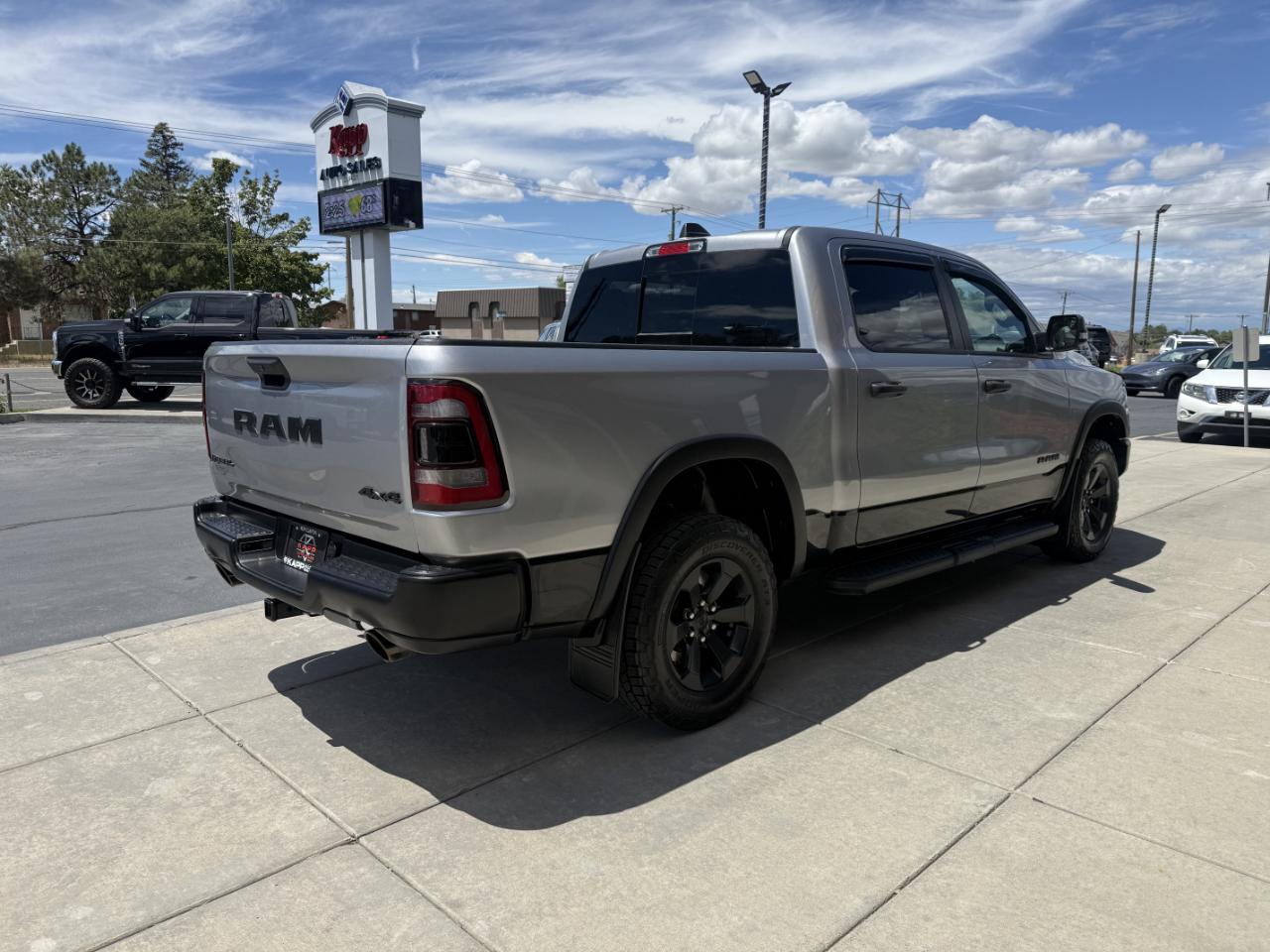 RAM 1500 Rebel 4x4 Crew Cab 5'7" Box 2022