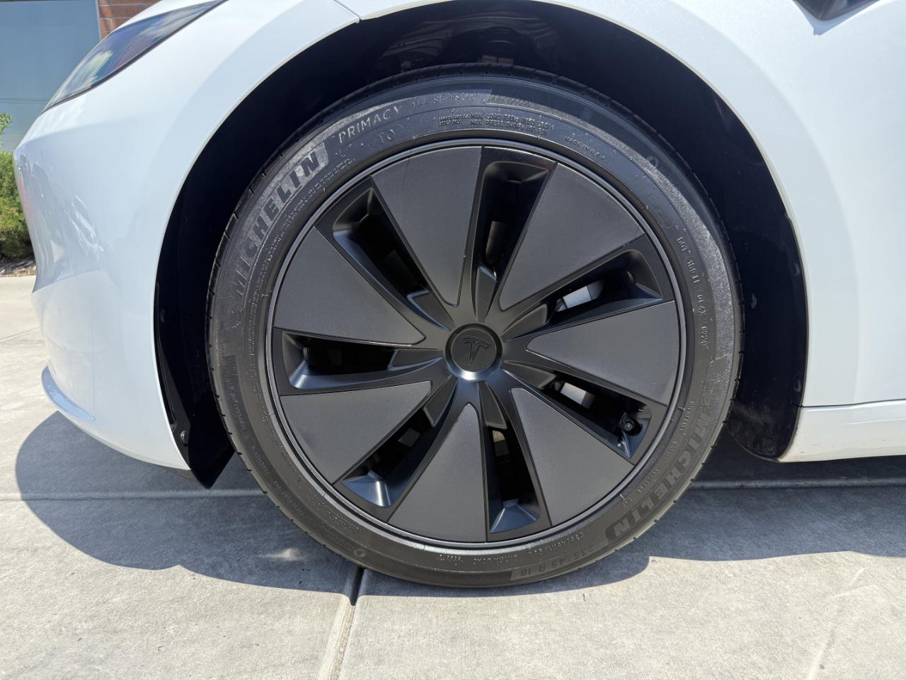 Tesla Model 3 Long Range AWD 2024