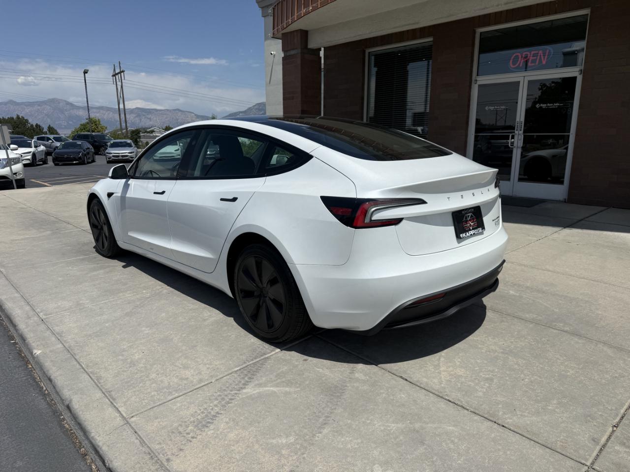 Tesla Model 3 Long Range AWD 2024