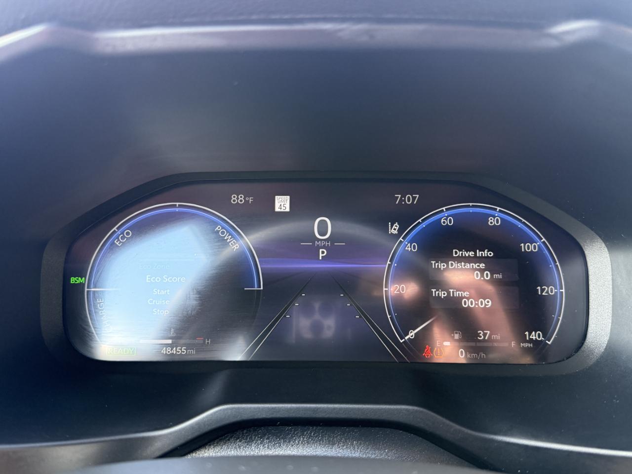 Toyota RAV4 Hybrid XSE AWD (Natl) 2023