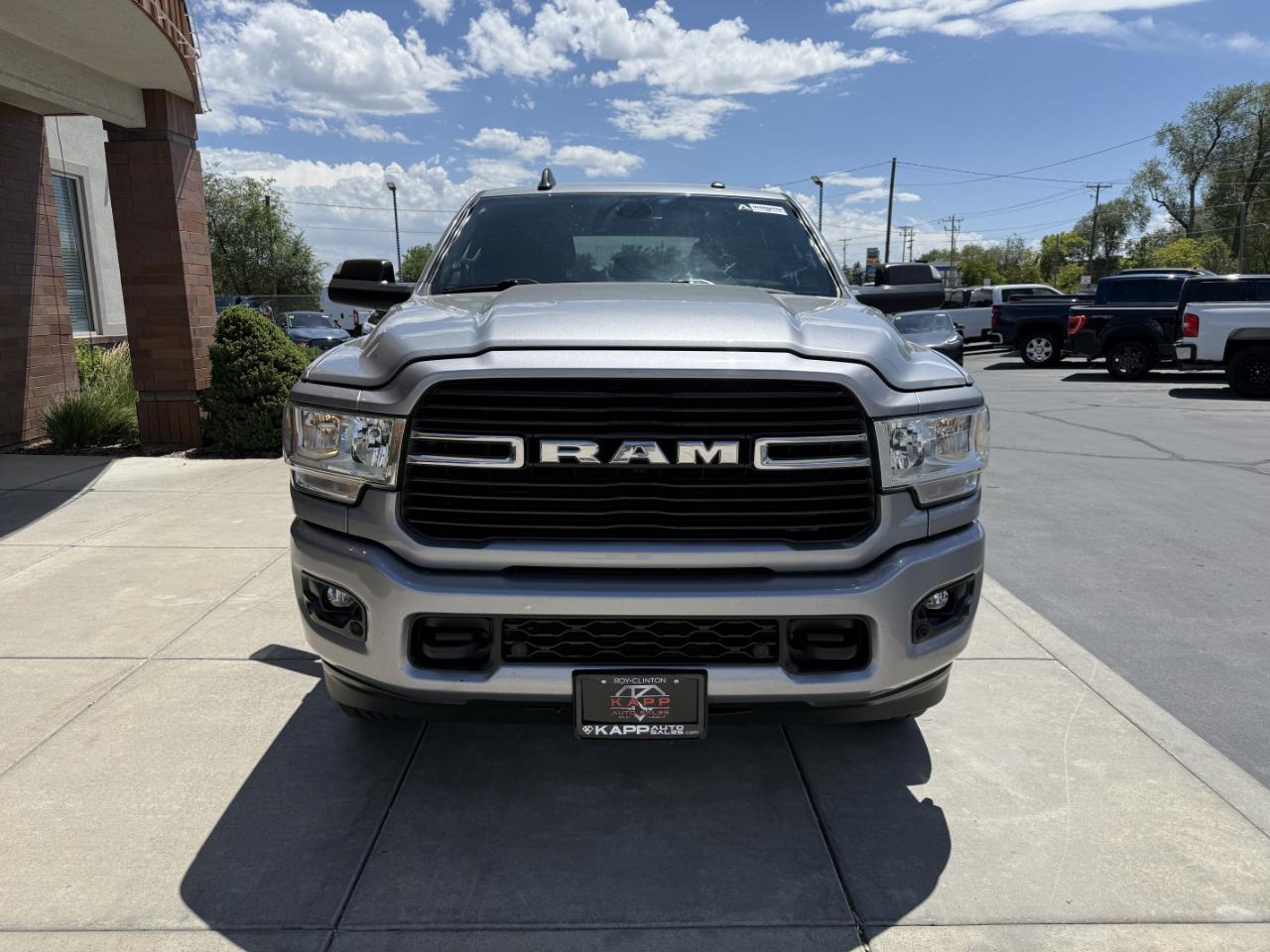 RAM 3500 Big Horn 4x4 Mega Cab 6'4" Box 2019