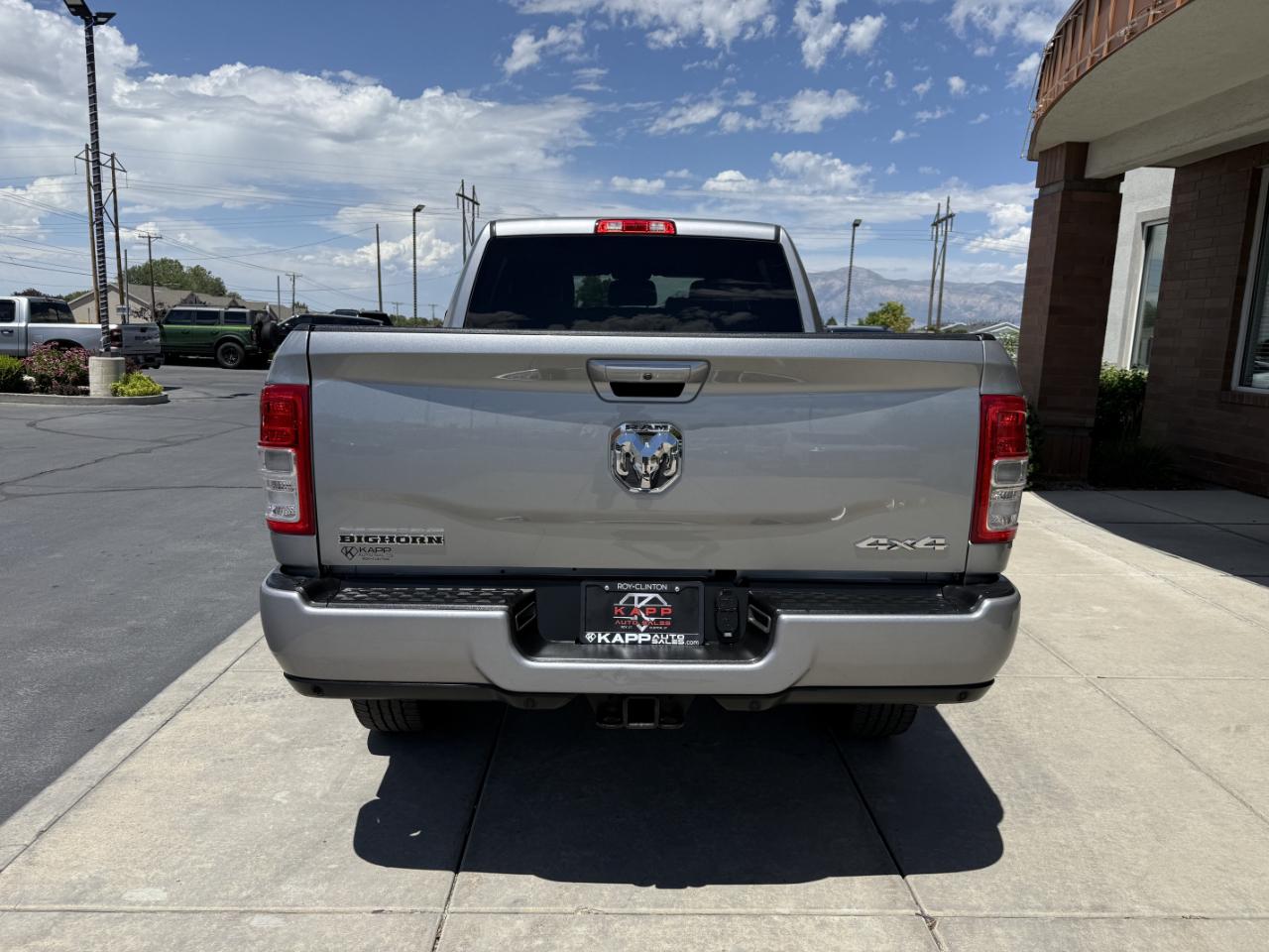 RAM 3500 Big Horn 4x4 Mega Cab 6'4" Box 2019