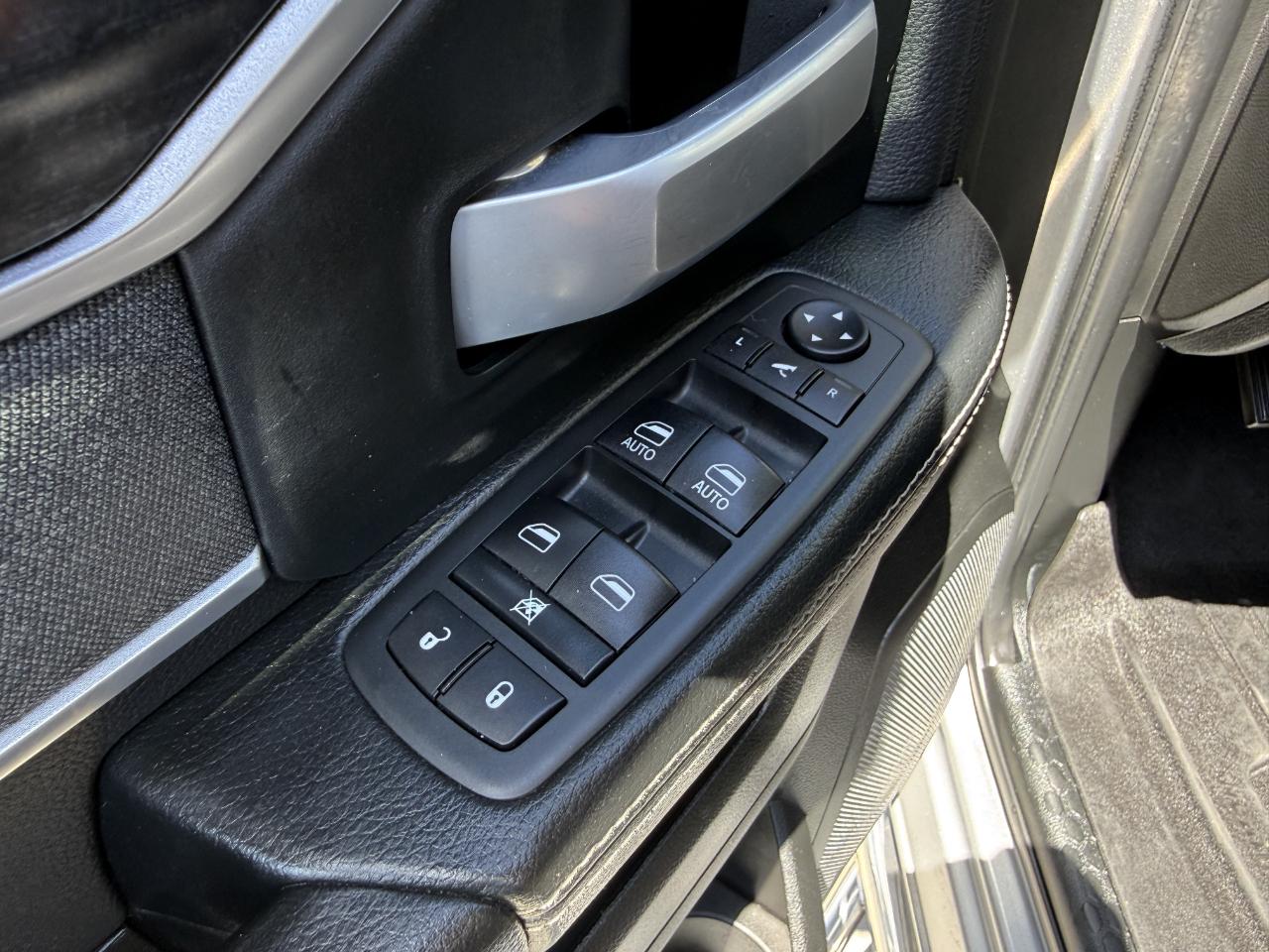 RAM 3500 Big Horn 4x4 Mega Cab 6'4" Box 2019