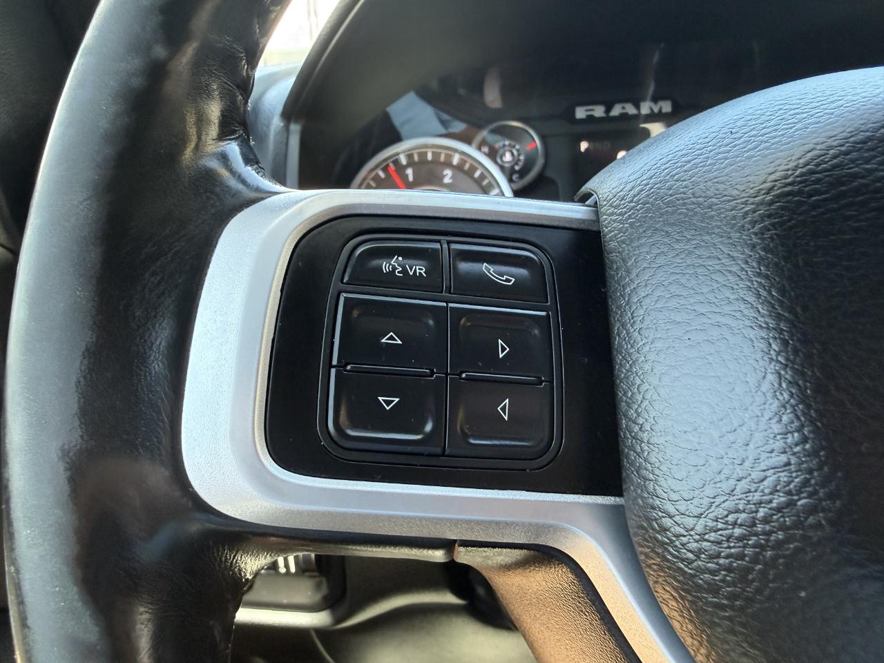 RAM 3500 Big Horn 4x4 Mega Cab 6'4" Box 2019
