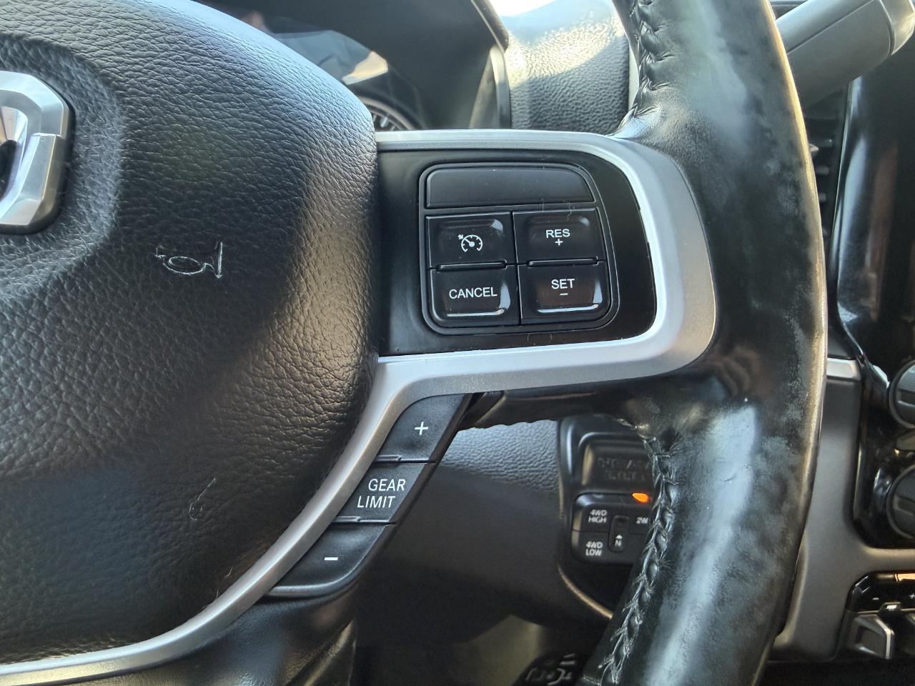 RAM 3500 Big Horn 4x4 Mega Cab 6'4" Box 2019