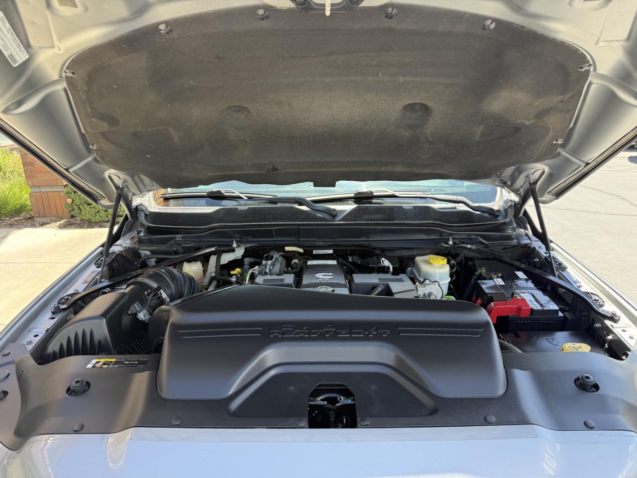 RAM 3500 Big Horn 4x4 Mega Cab 6'4" Box 2019