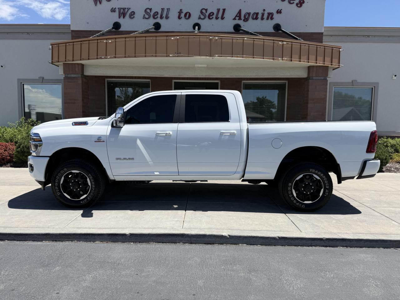 RAM 2500 Laramie 4x4 Crew Cab 6'4" Box 2026