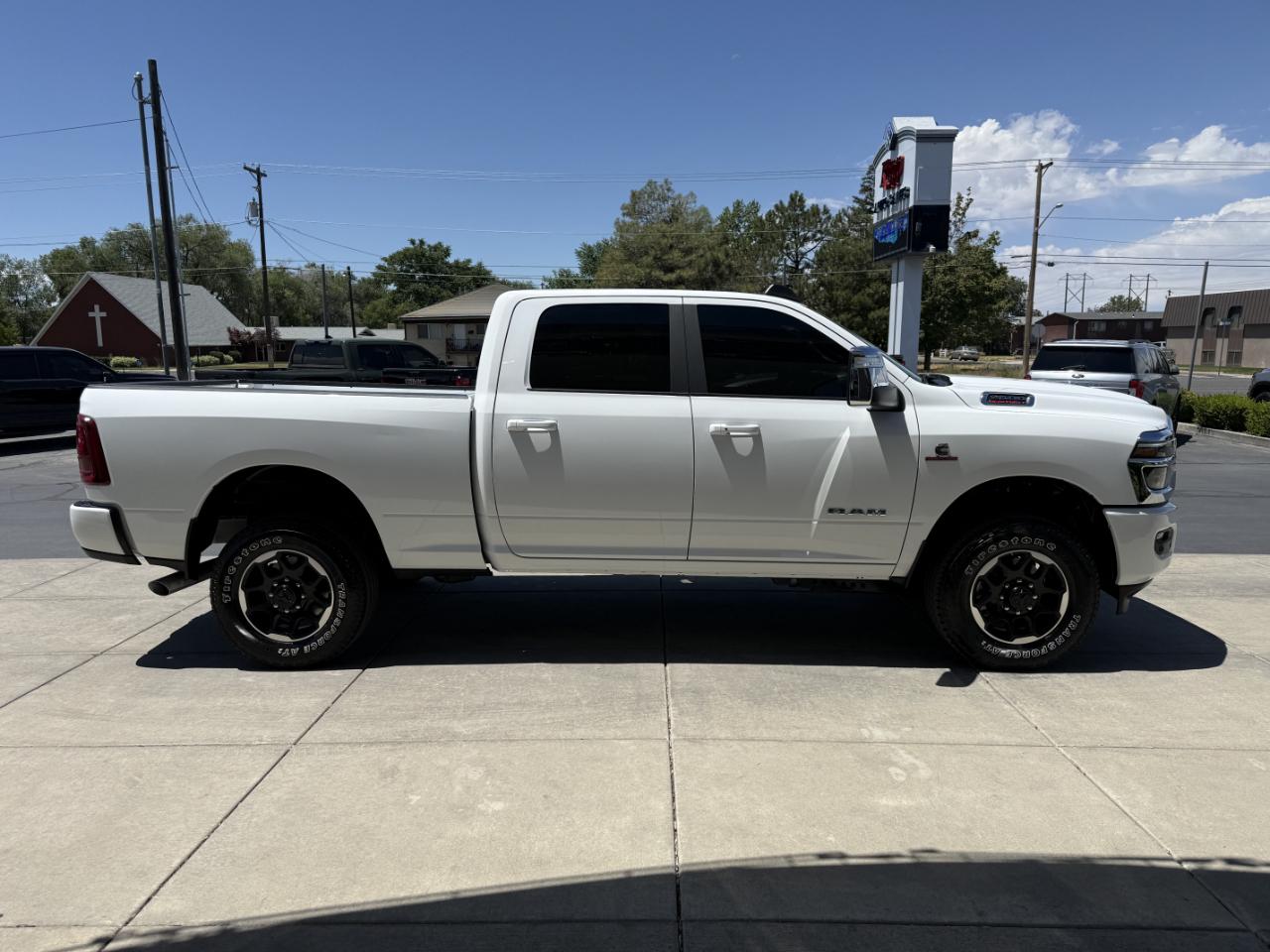 RAM 2500 Laramie 4x4 Crew Cab 6'4" Box 2026