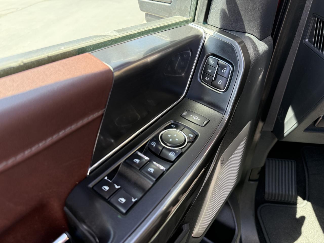Ford F-150 Lariat 4WD SuperCrew 6.5' Box 2023