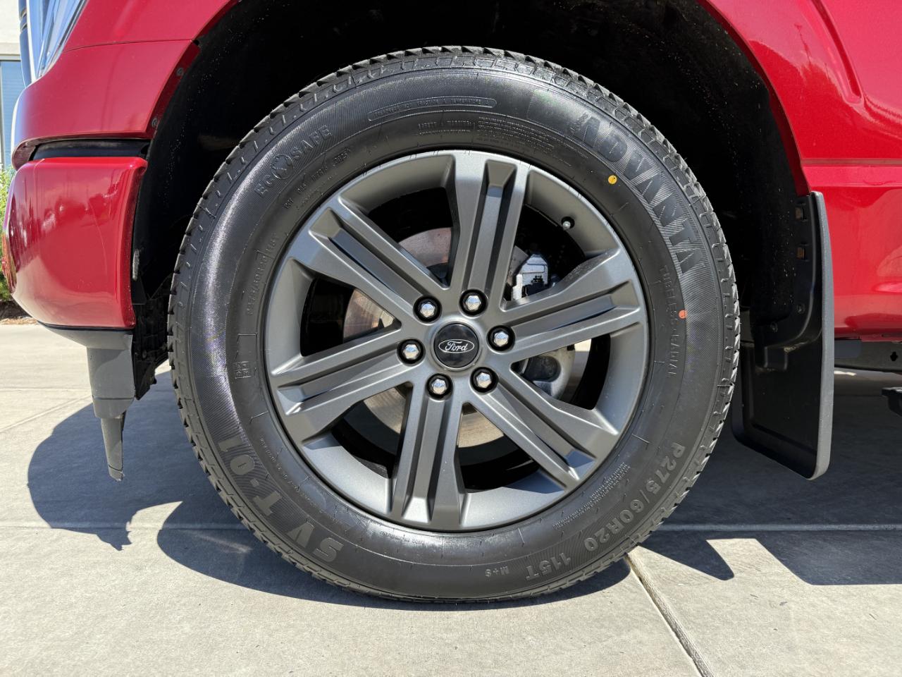 Ford F-150 Lariat 4WD SuperCrew 6.5' Box 2023
