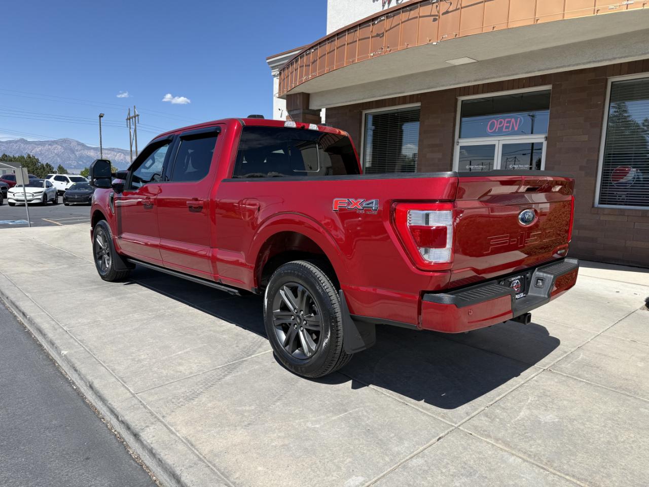Ford F-150 Lariat 4WD SuperCrew 6.5' Box 2023